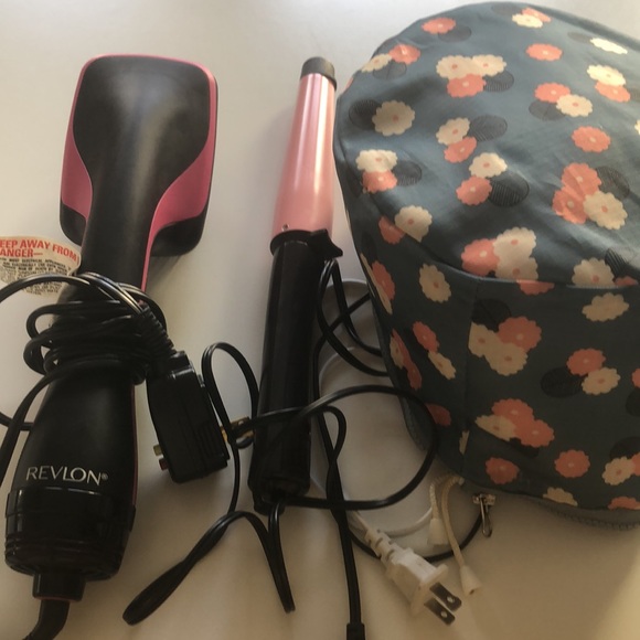 CURLER NOT INCLUDED- reduced price. revlon straightener brush and heating cap - Picture 8 of 8